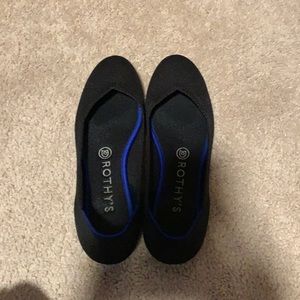 Rothys black flats - great condition